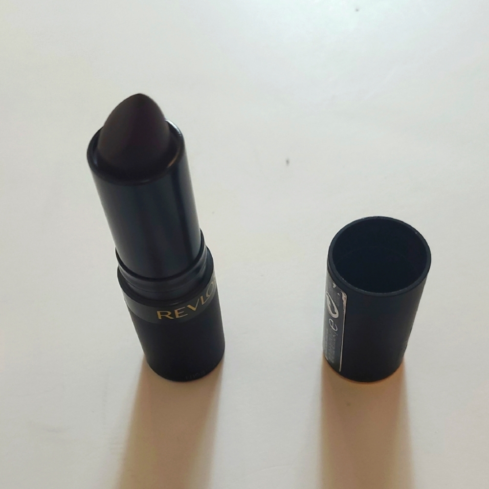 Revlon Dark Brown/red Lipstick